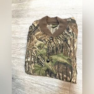 Vintage 90’s RealTree jacket